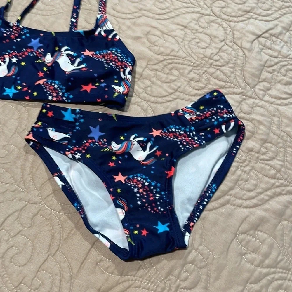 Cute Girl’s Bikini - Picture 3 of 7